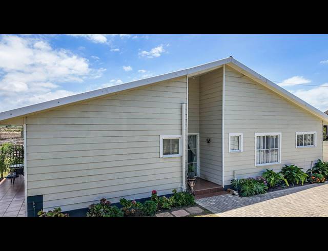 3 BEDROOM HOUSE FOR SALE IN RIVERSIDE
